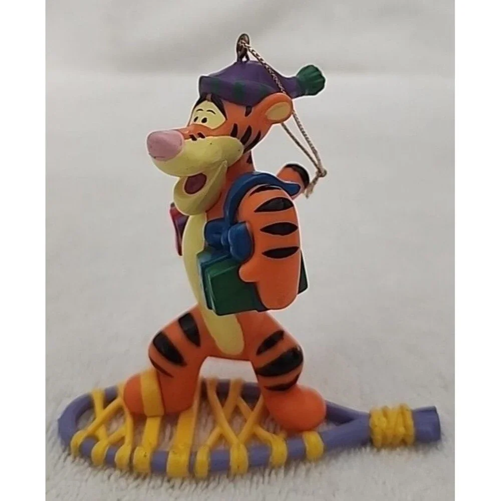Ornament Cake Topper Disney Winnie The Pooh Tigger Snowshoe Christmas Tree VTG